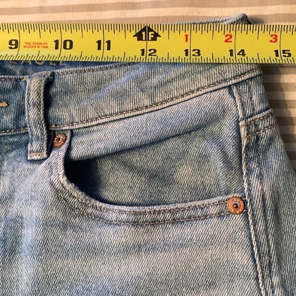 American Eagle Mom Straight Jeans Size 6 Long. #208 - Picture 9 of 11